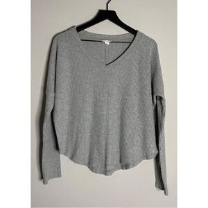 Aeropostale Gray Long Sleeve Waffle Knit Top Size L